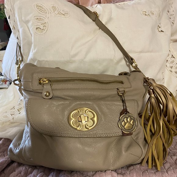 GUC~Emma Fox Large "Mushroom" foldover satchel - Picture 16 of 16